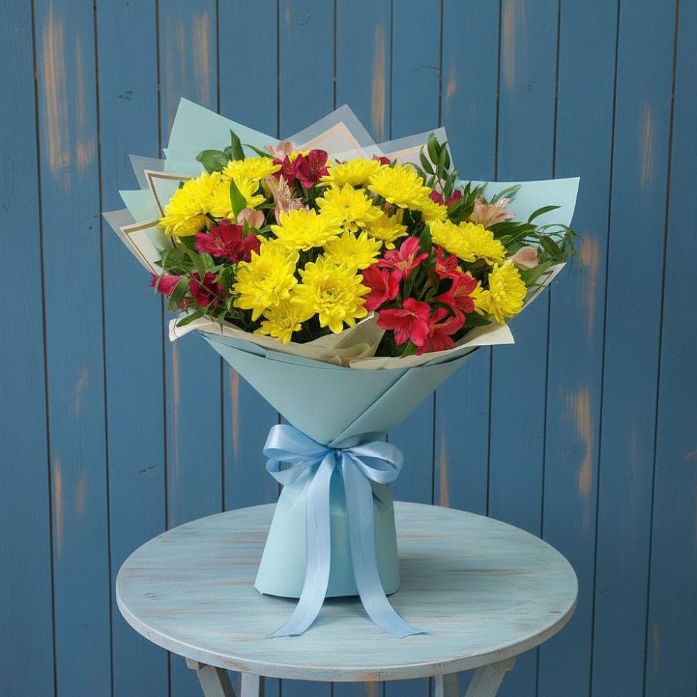 Букет цветов из: Альстромерии и Хризантемы в Славянске-на-Кубани
