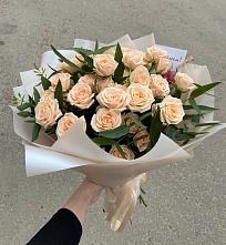 Букет Кремовые розы Латте в Славянске-на-Кубани