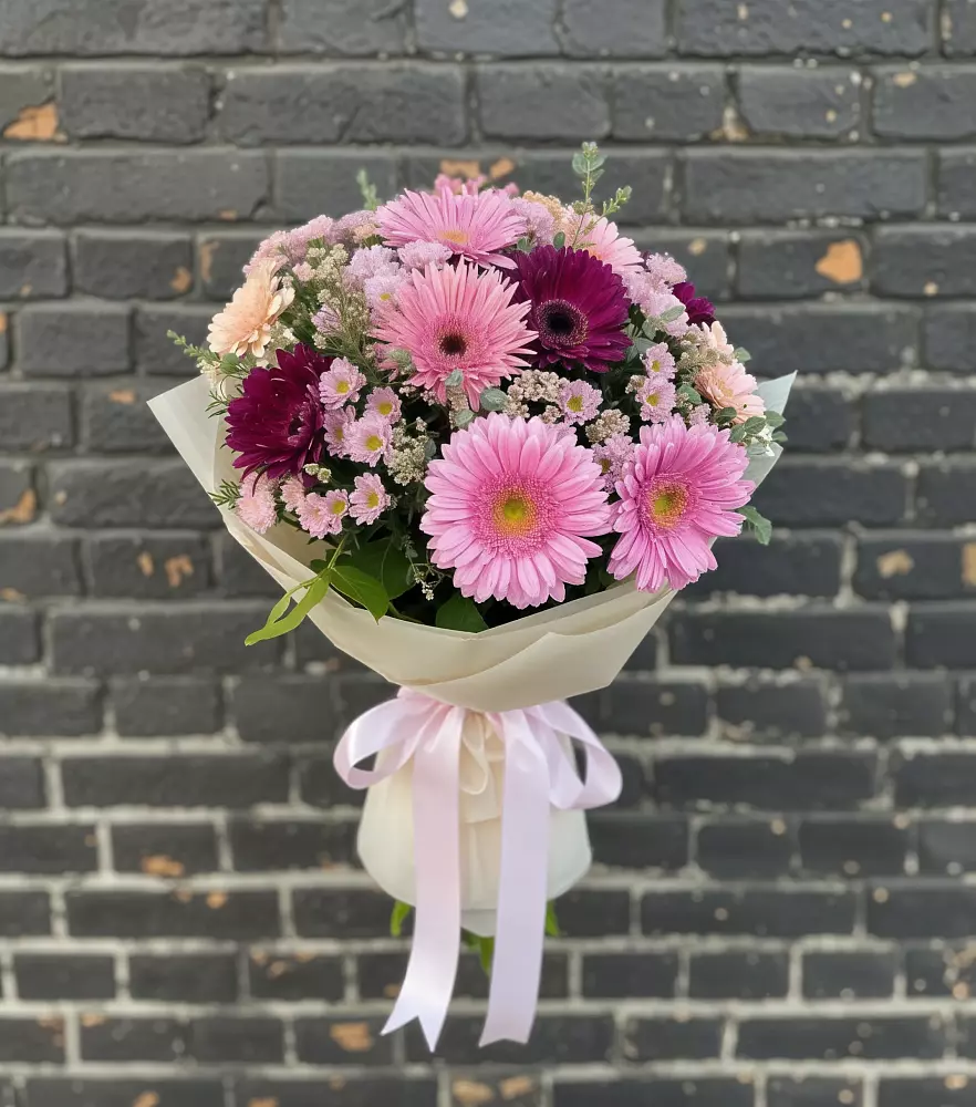 Букет цветов из: Герберы и Хризантемы в Славянске-на-Кубани