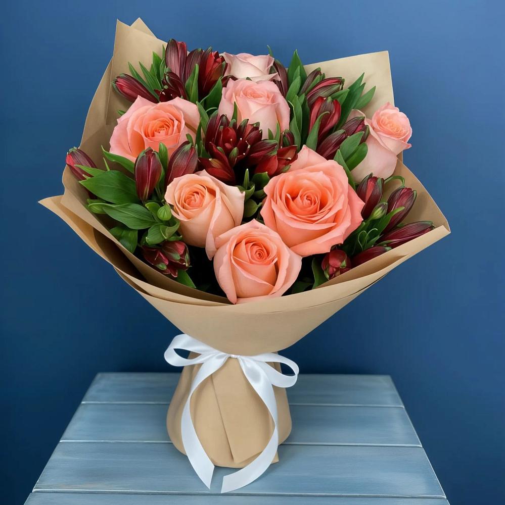 Букет цветов из: Розы и Альстромерии в Славянске-на-Кубани