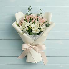 Букет цветов из:  Альстромерии в Славянске-на-Кубани
