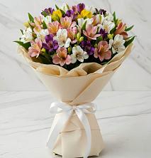 Букет цветов из:  Альстромерии в Славянске-на-Кубани