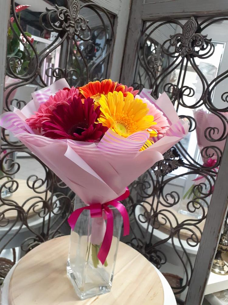 Букет цветов из: Герберы в Славянске-на-Кубани