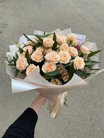Букет Кремовые розы Латте в Славянске-на-Кубани