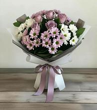 Букет цветов из:  Хризантемы и Розы в Славянске-на-Кубани