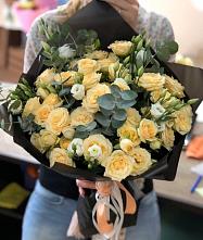 Букет цветов из:  Розы и Лизиантусы #REPLACE_PRED# Славянске-на-Кубани