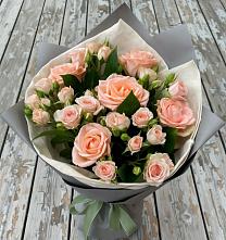 Букет цветов из:  Розы в Славянске-на-Кубани