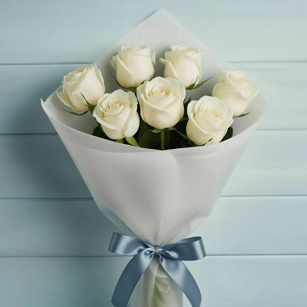 Букет 7 Белых роз Эдлесс Лав в Славянске-на-Кубани